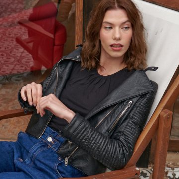 Angora Sırt Detaylı Bluz